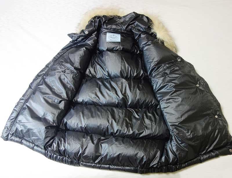 rin様専用 PRADA Foxファーフーディ トライアングル ダウンジャケット