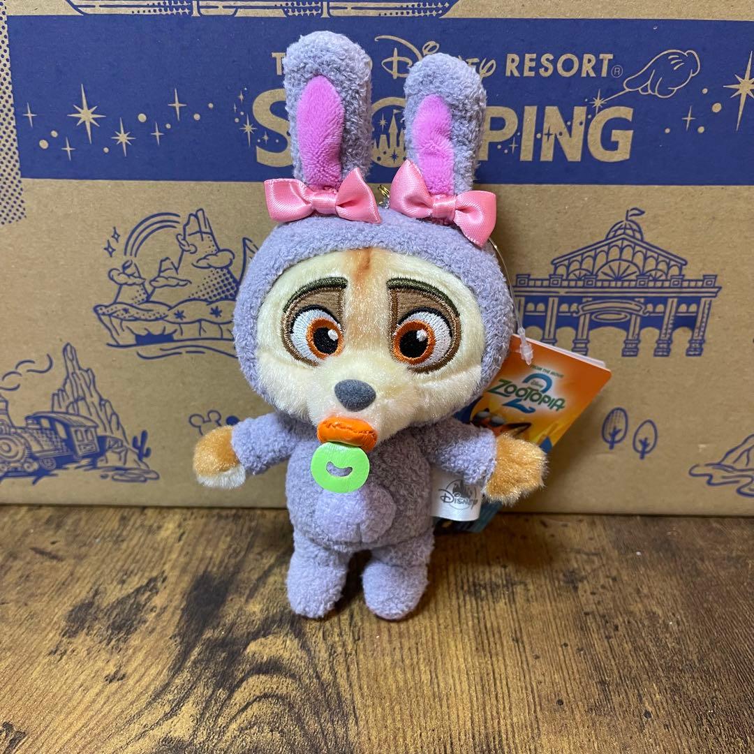 ディズニーストア フィニック ぬいぐるみキーホルダー キーチェーン