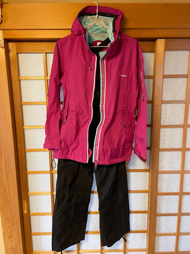 phoenixスキーウェア上下　レディース　春先用　超美品