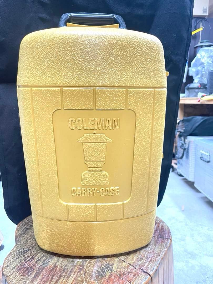 【レア】1978年製Colemanクラムシェルランタンケース丸ハンドル＋ファネル