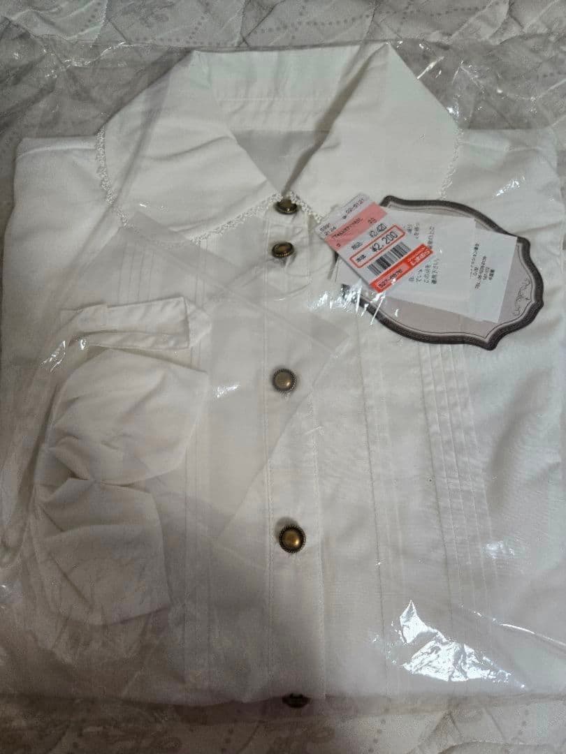 クラロリくる実 ノエル・ド・メモワール ブラウス S 白 - メルカリ