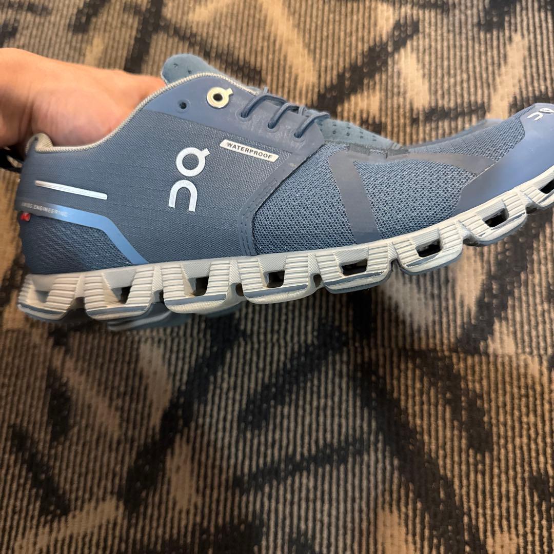 on cloud 5 ネイビー　26.5cm