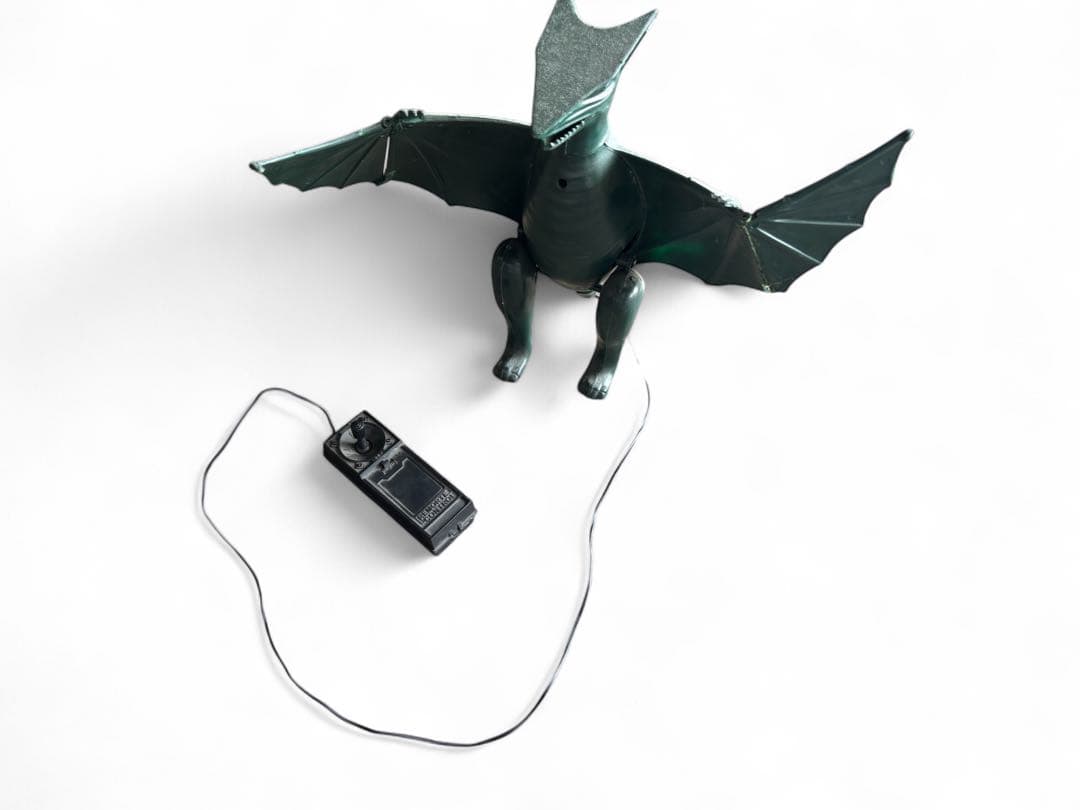 有井製作所 超音波怪獣 ギャオス リモコン式プラモデル