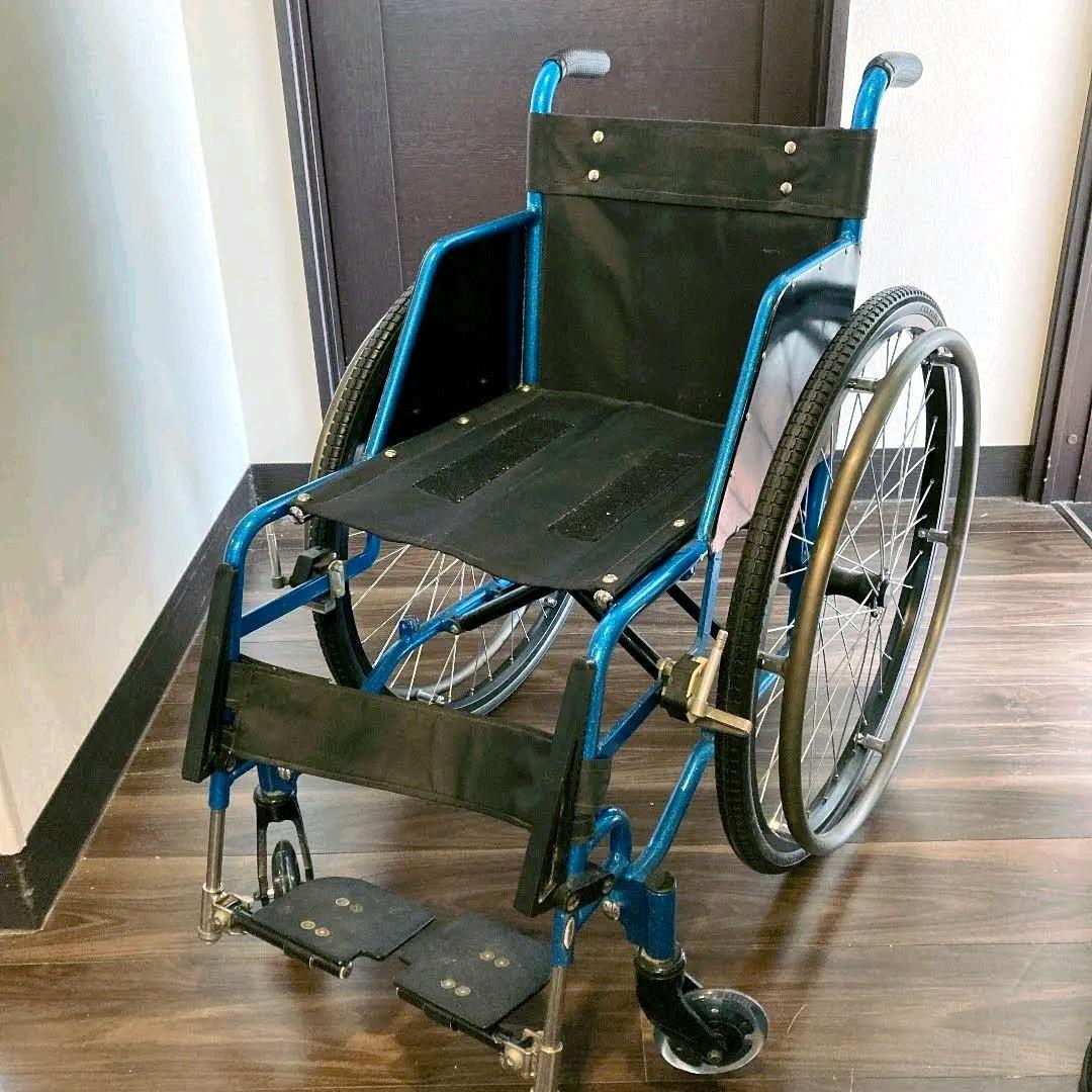 タイヤ新品！軽量！ノーパンクタイヤ！自走式車椅子