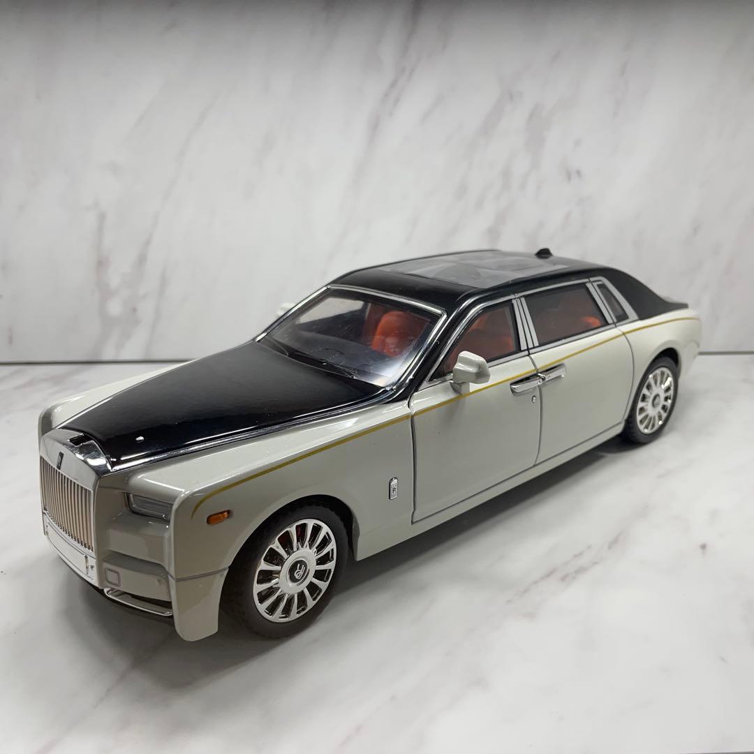 ロールスロイス　ファントム　1/18