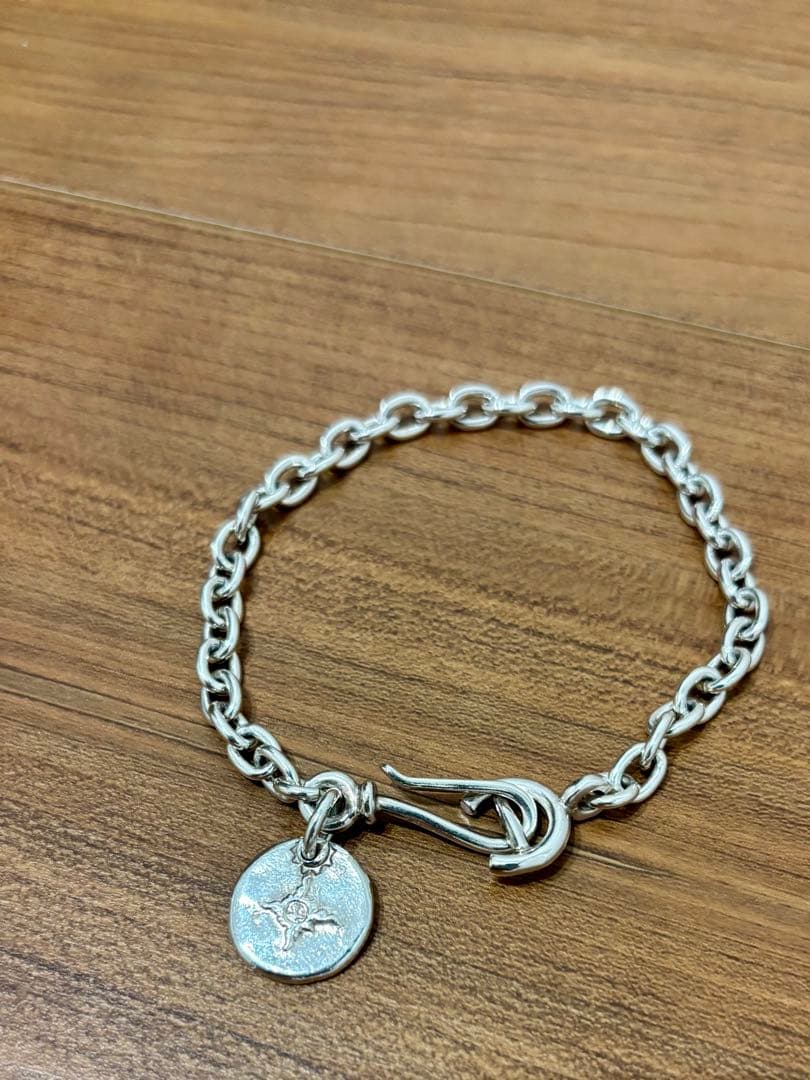 FIRST ARROWS: メタル付 1.5φチェーンブレスレット