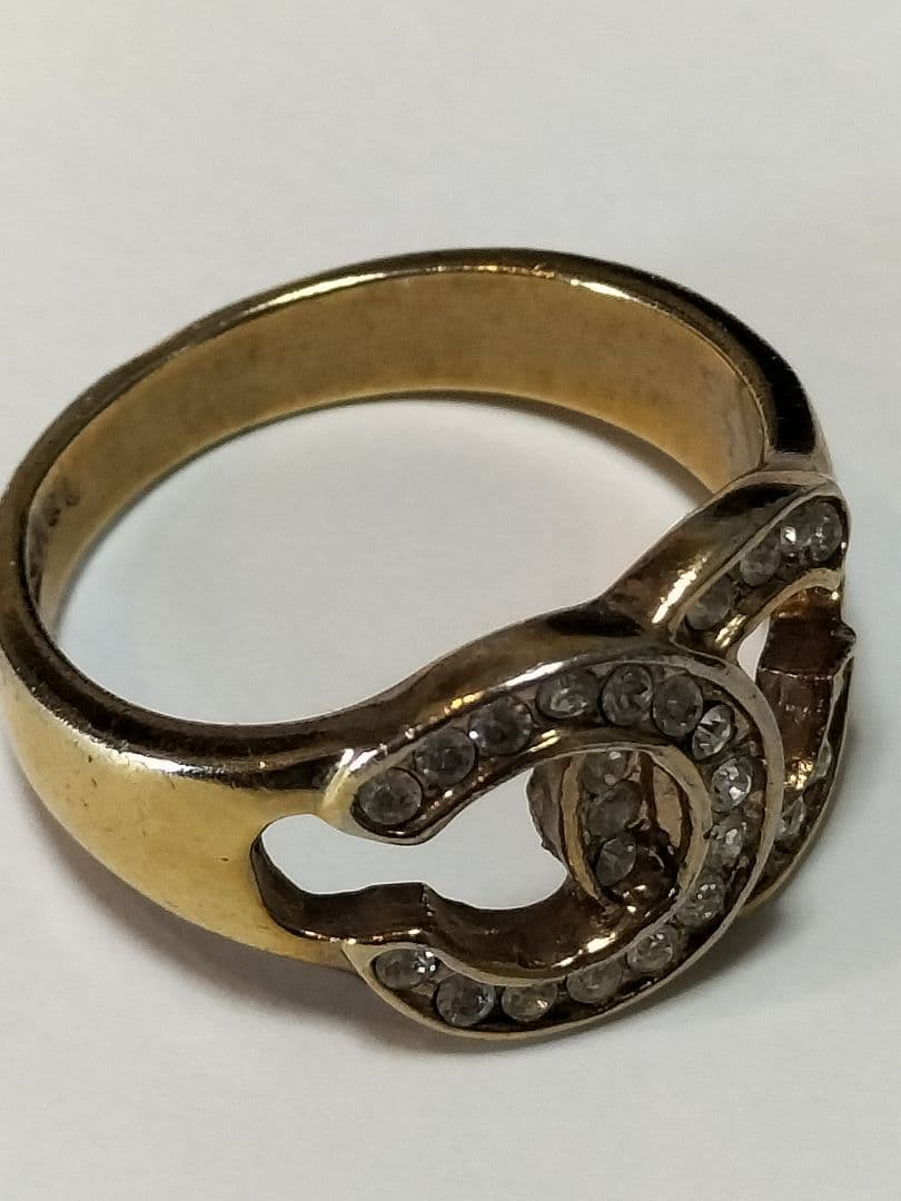 ❤️❤️ゴールドリング クリスタル装飾　k18刻印有