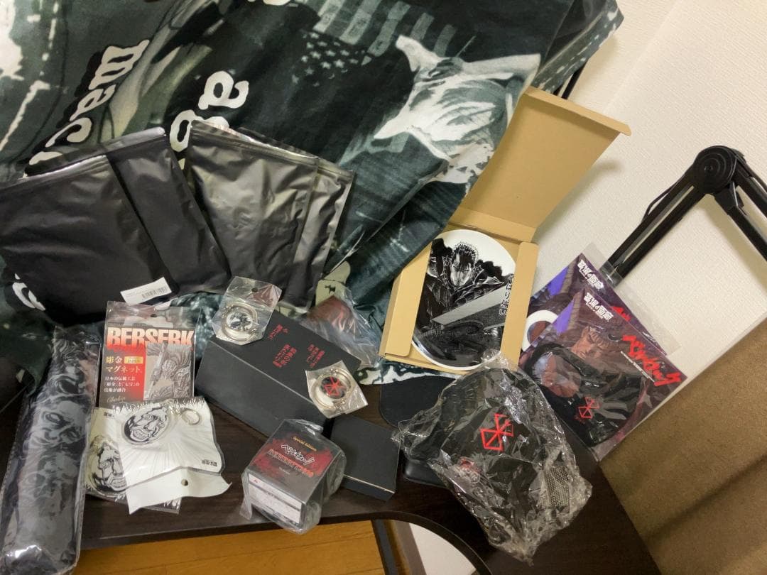 【ベルセルク】ベルセルク展・一番くじグッズ（バラ売り不可） 一番くじ ベルセルク 反撃の誓い｜一番くじ倶楽部｜BANDAI SPIRITS公式