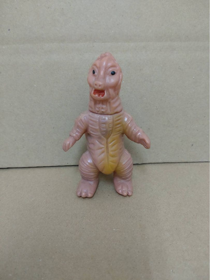 ウルトラマンシリーズ怪獣バニラ