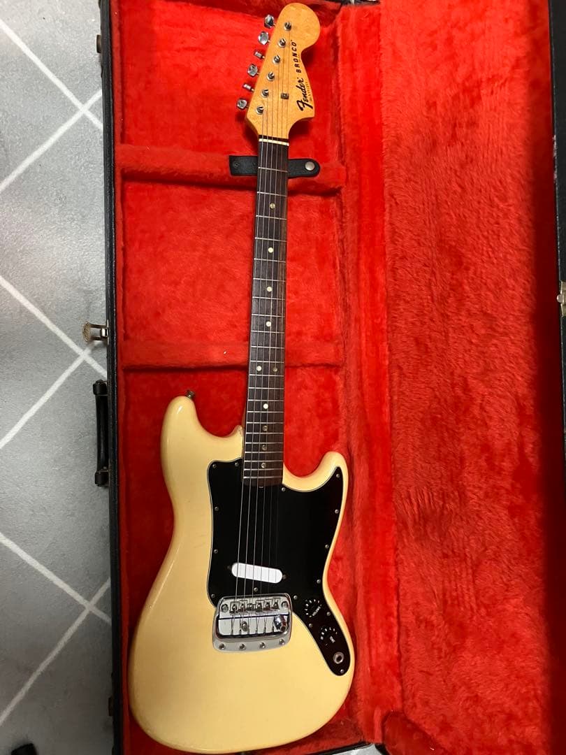 希少　FENDER USAフェンダー BRONCO ブロンコ 1977年製 Fender USA 1978年製 BRONCO Vintage 良好 - Teenarama! Used Guitar