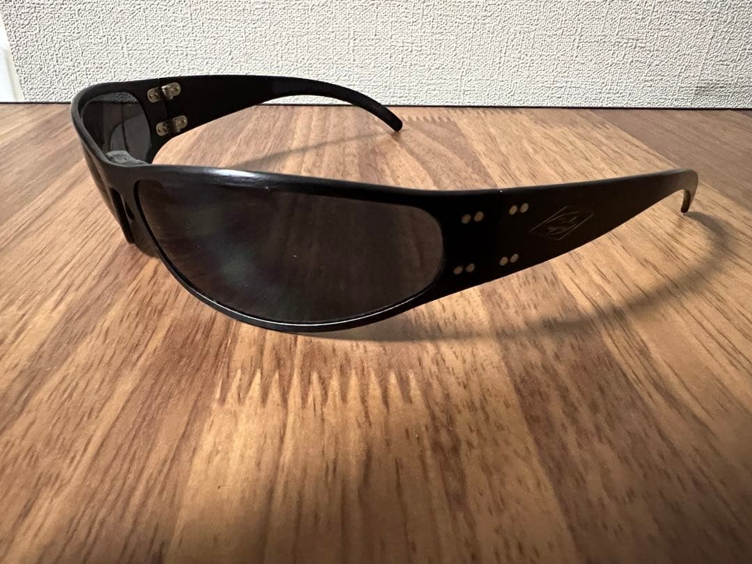 長渕剛 gatorz サングラス Radiator グレーレンズ 旧ロゴ - メルカリ