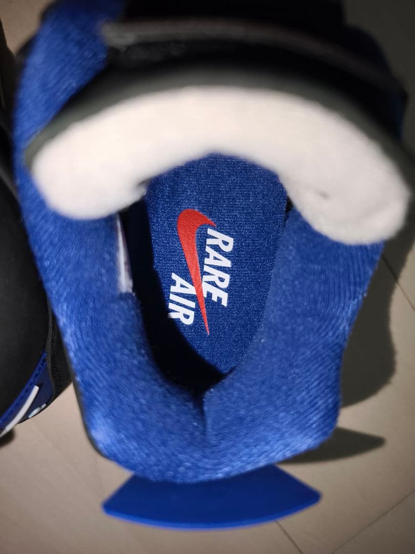 靴 Nike Air Jordan 4 \"Rare Air\" 27.5cm