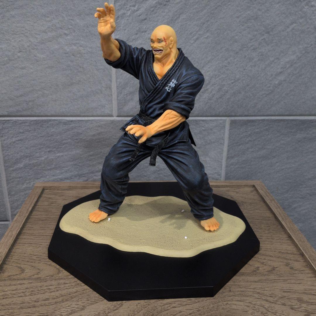 希少・流通限定】RDF 愚地独歩 フィギュア 黒道着ver 範馬刃牙 箱付き