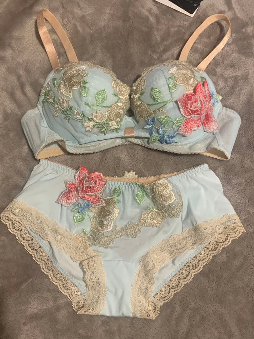 【D70/M】Wacoal salute 11G SX ワコール　サルート