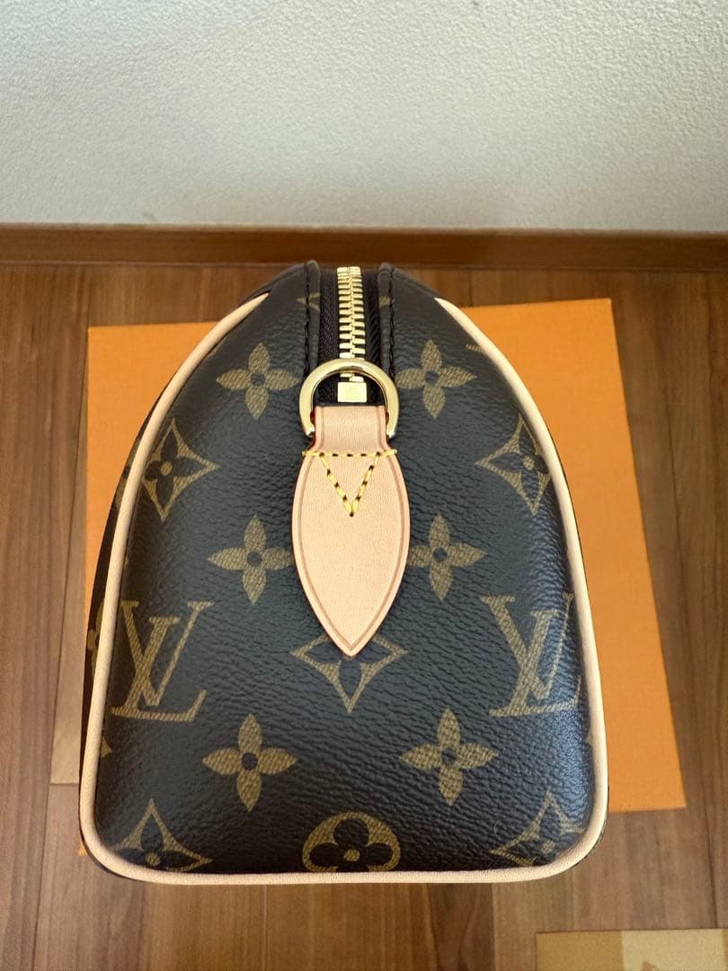 Jasmine　ストラップ無し