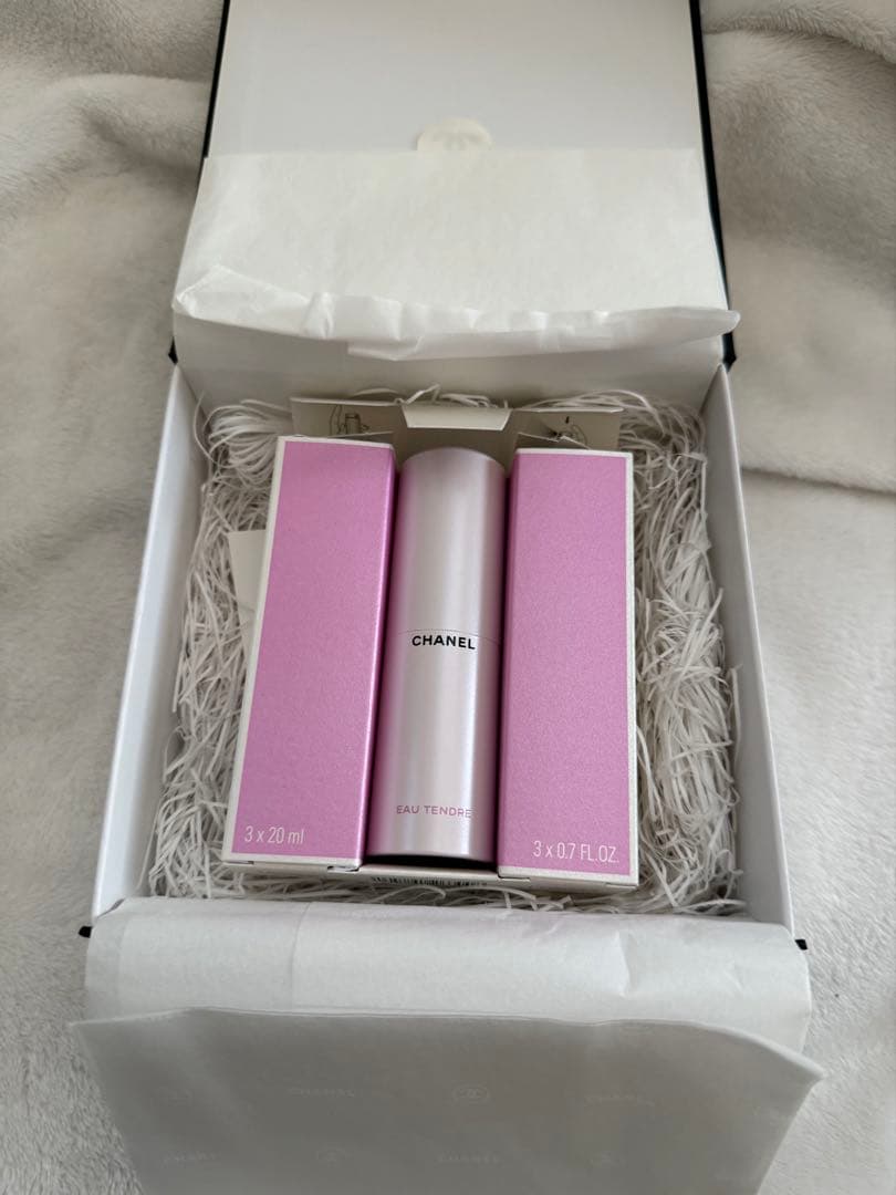 CHANEL 香水 3本セット レ ゼクスクルジフ ドゥ シャネル」のフレグランスセットが登場 好きな