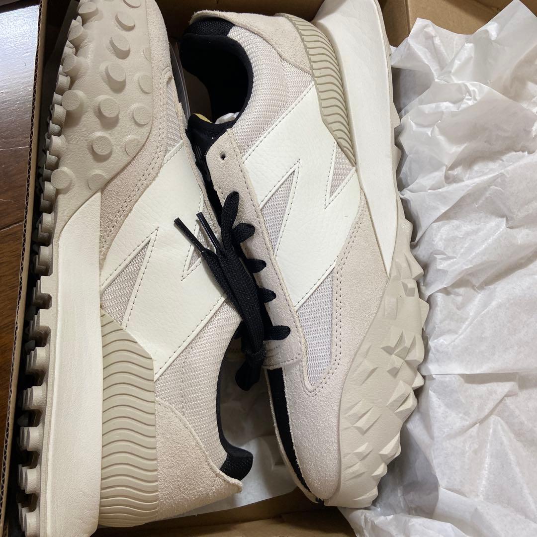 値下げ新品New BalanceスニーカーUXC72DB1 ムーンビーム28cm - メルカリ