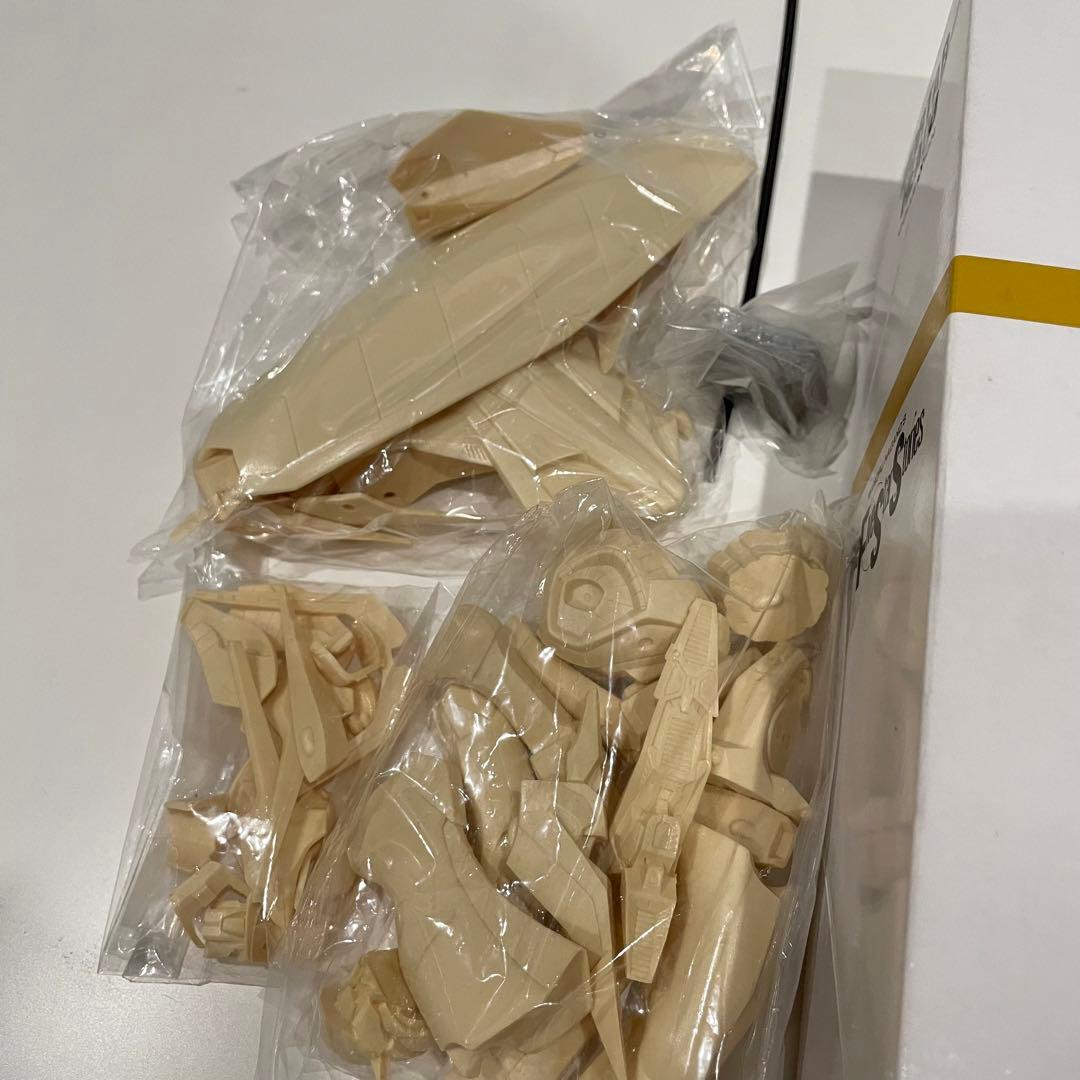 1/100 ジュノーン 「ファイブスター物語」 モーターヘッド ガレージ