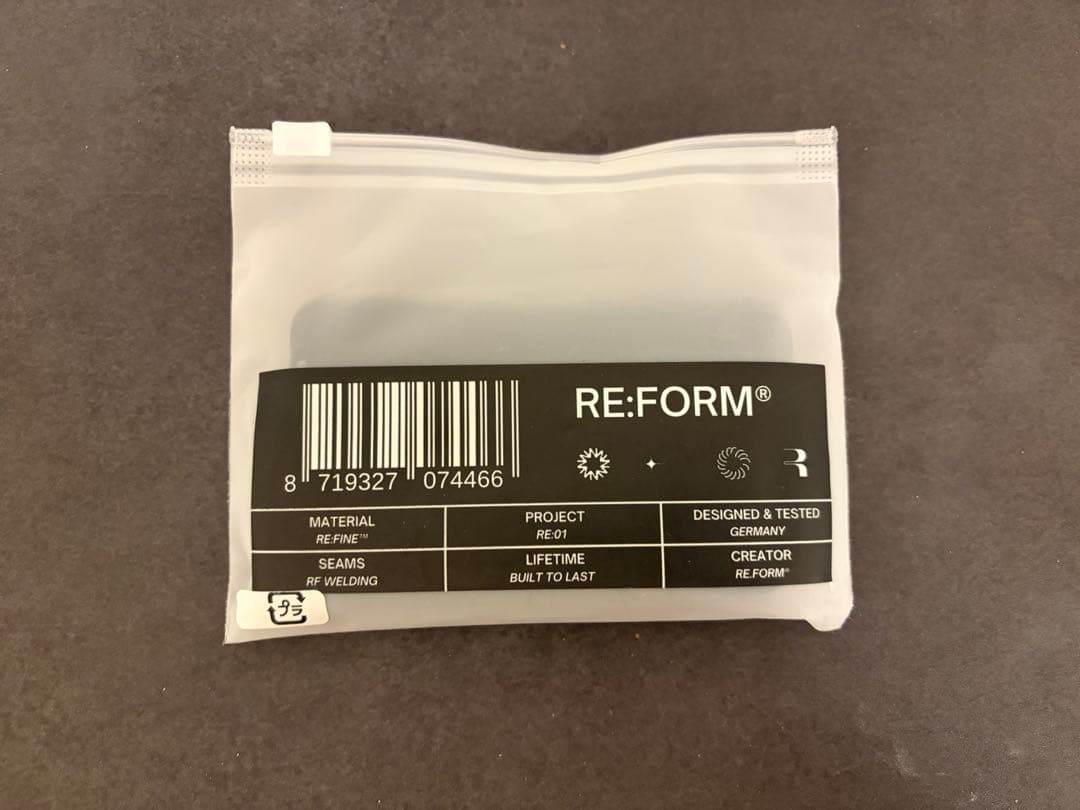 【美品】RE:FORM® RE:01 ミニマリストウォレット 財布
