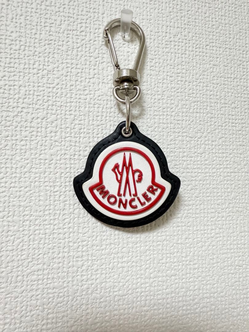 す*ー様 MONCLER キーリング