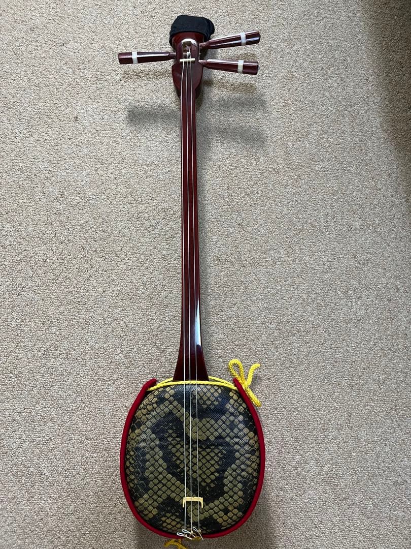 沖縄三線　合皮　ミディアムタイプ