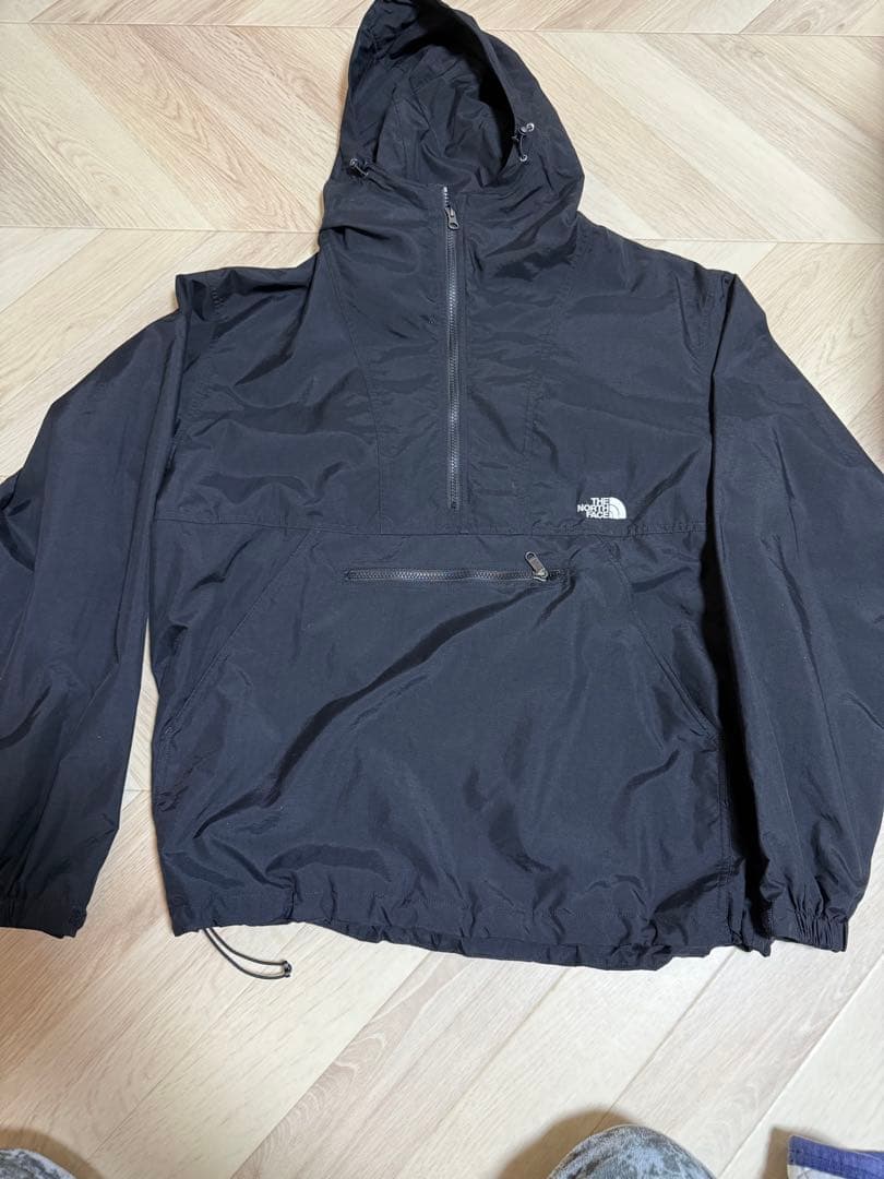 THE NORTH FACE ブラック ナイロンプルオーバー XXL