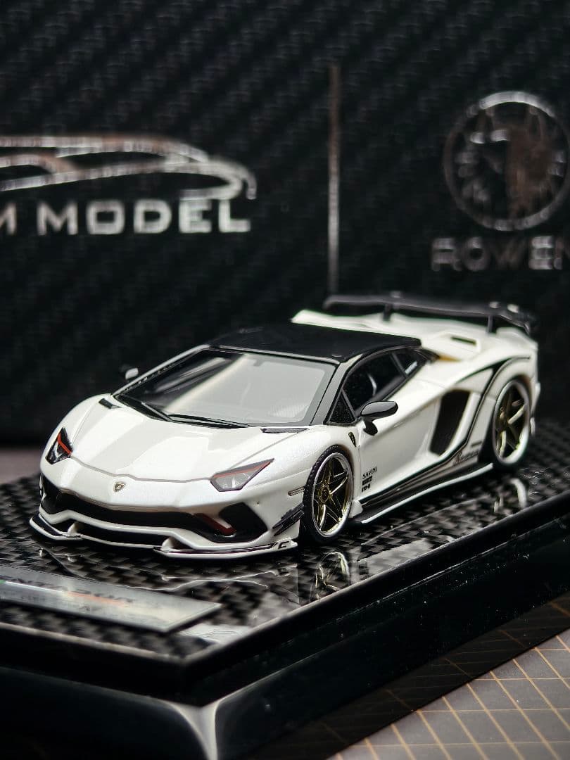 YM Model1/64 レジン ランボルギーニ アヴェンタドールS Rowen