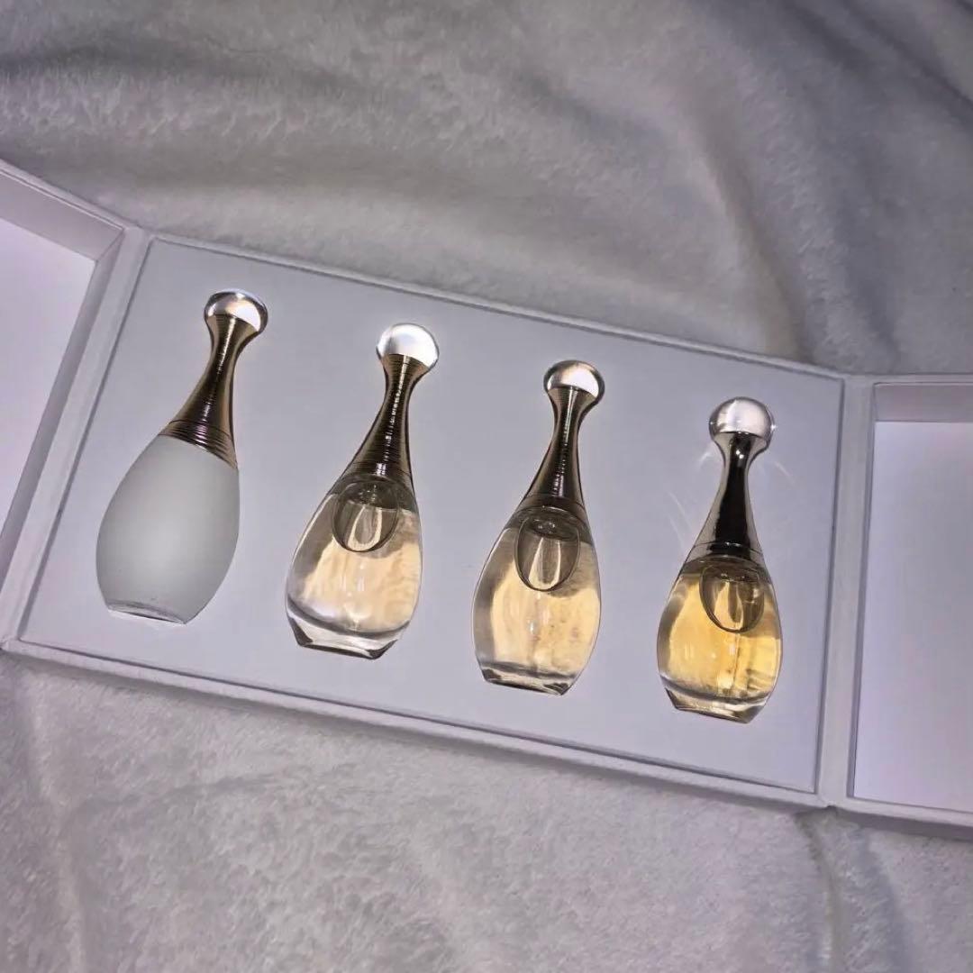 Dior J'adore 香水セット 5ml x 4 - メルカリ