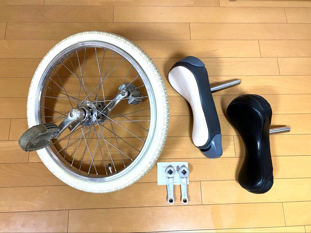 競技用一輪車　アルミホイール　サドル　アルミクランク