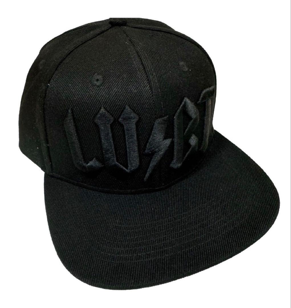 LOVEBITES】 LV/BT snapback cap