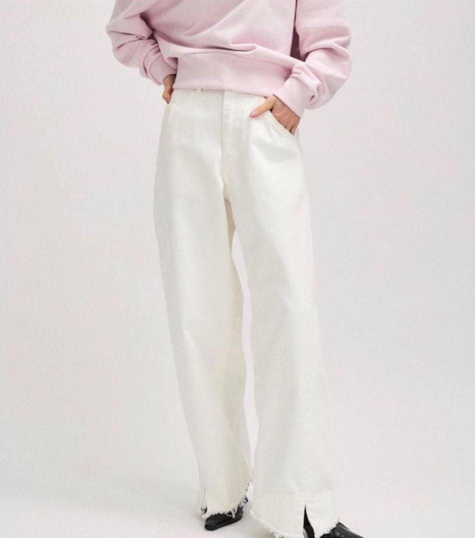 アダムエロペ　ルーズフィットアジャストデニム ホワイト