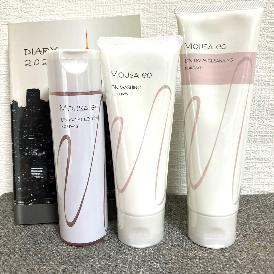 フォーデイズ　ムーサイオ　化粧品 3点　化粧水　クレンジング　洗顔料