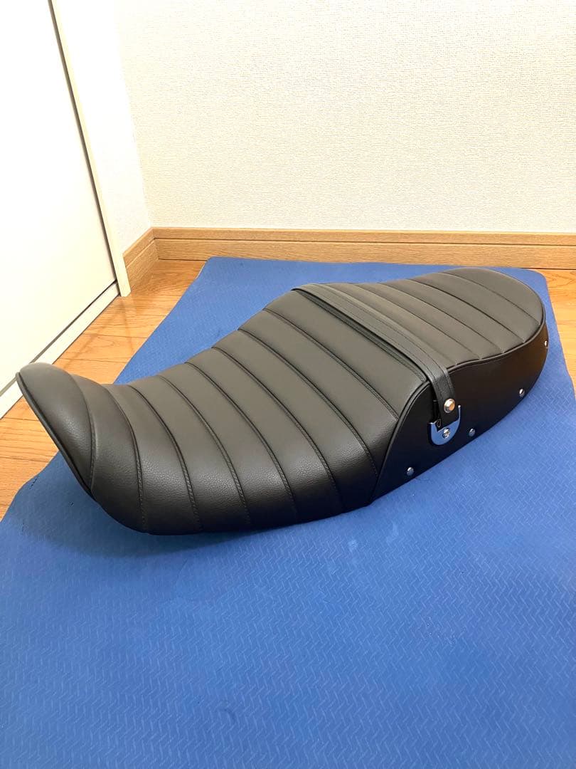 ARCHI アーキ　シート　ASSY カワサキ Z900RS 美品