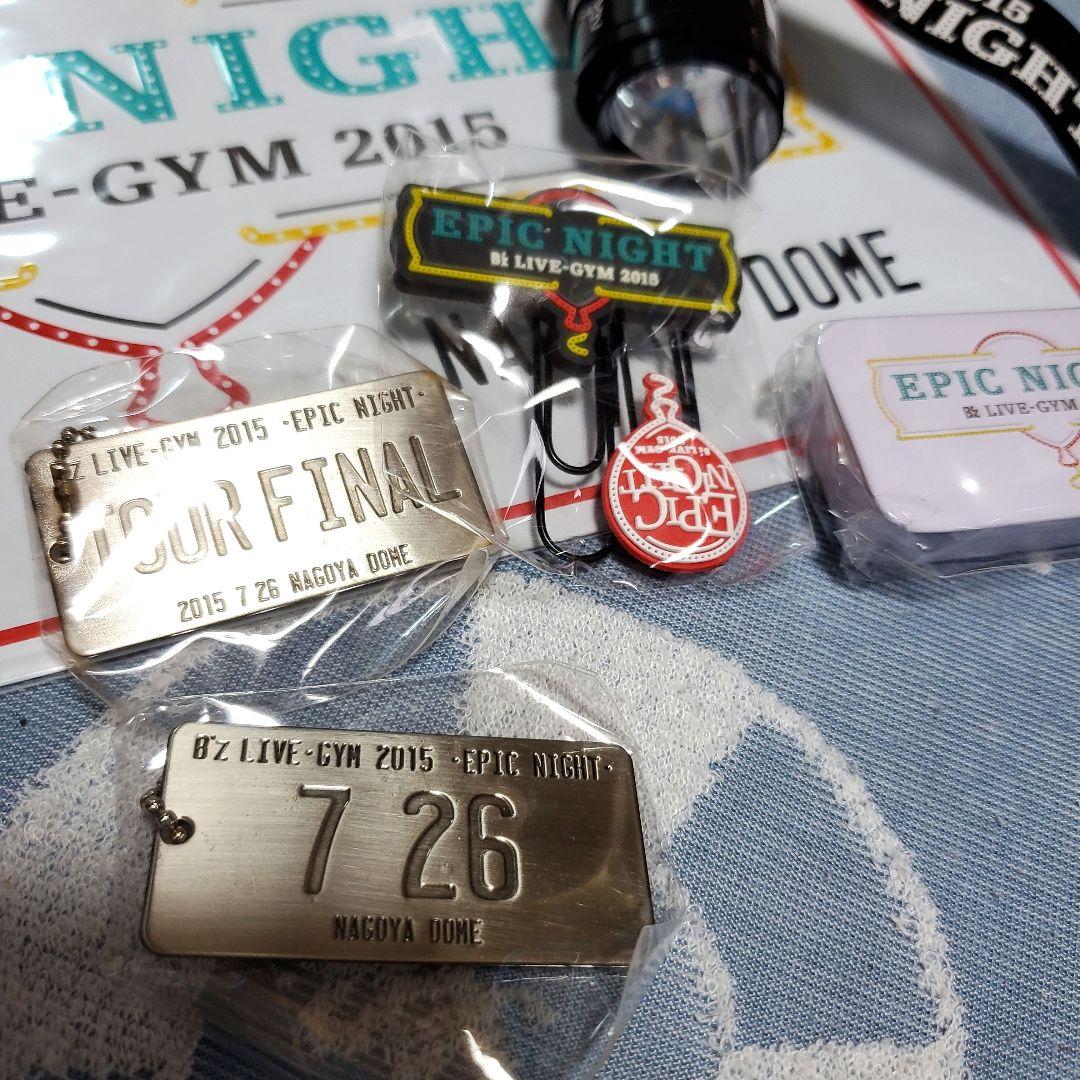 B'z グッズ会場限定プレート、ガチャガチャ - メルカリ