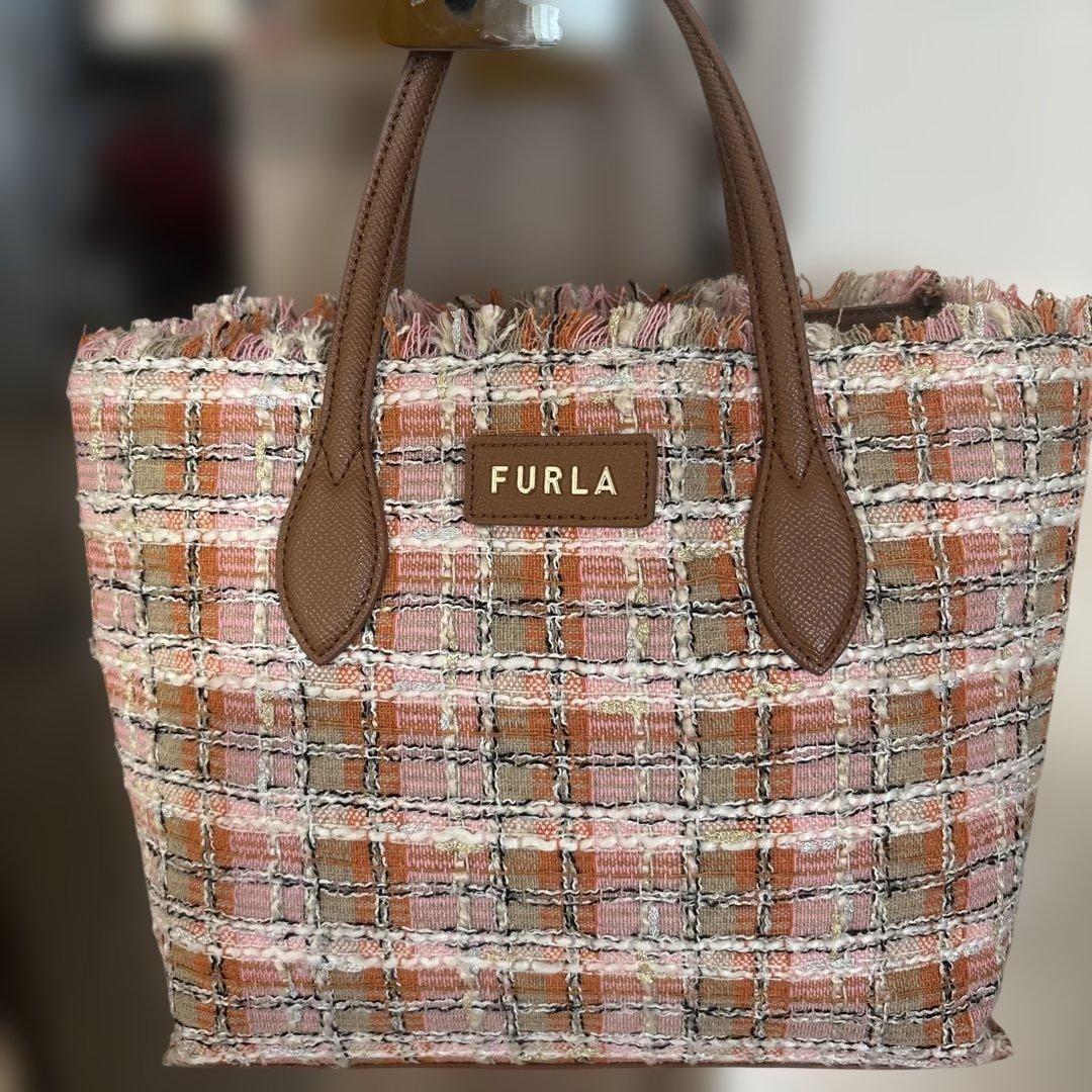 FURLA ピンク系ツイードハンドバッグ