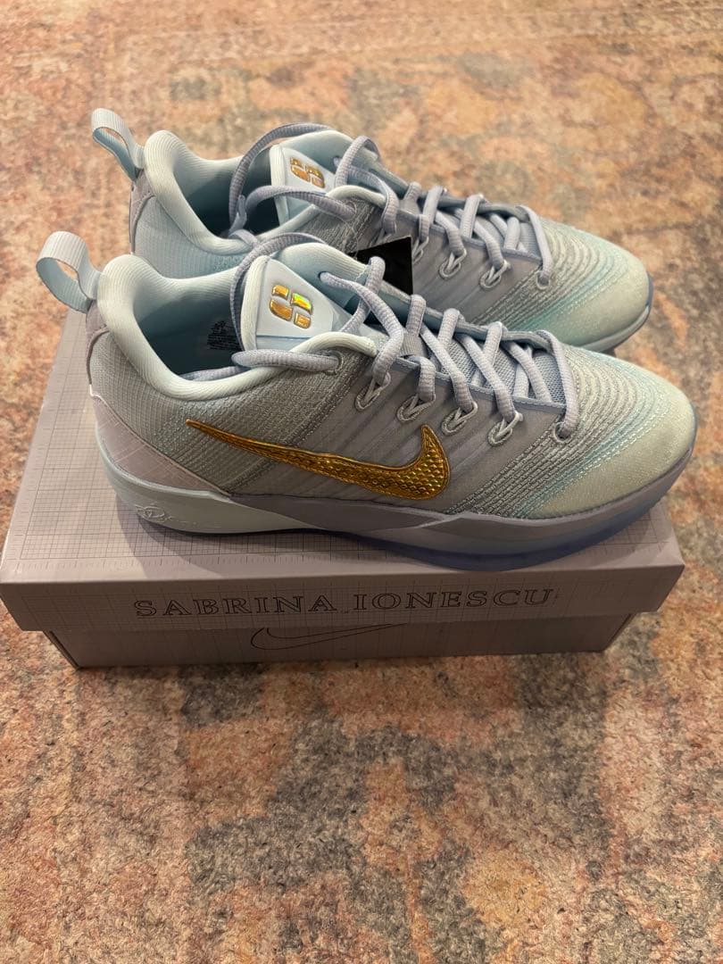 新品Nike SABRINA3 バスケットボールシューズ