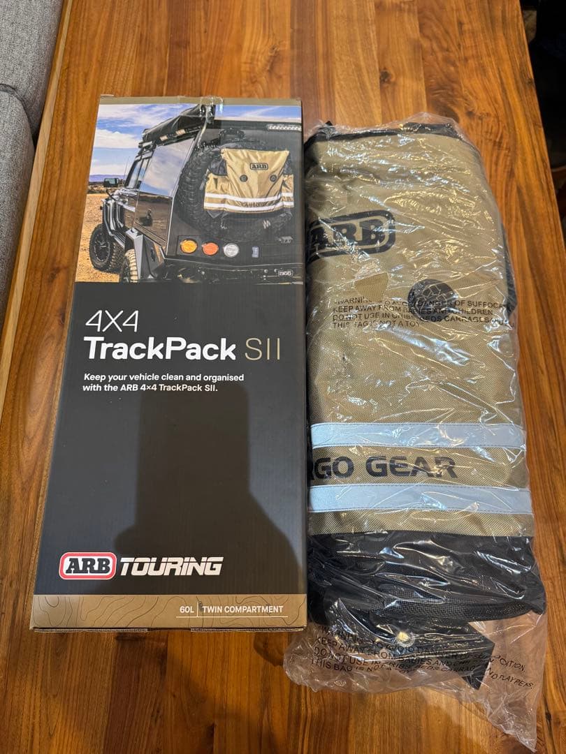 ARB トラックパックS2 新品　ジムニー　ランクル　サファリ　トラッシュバッグ