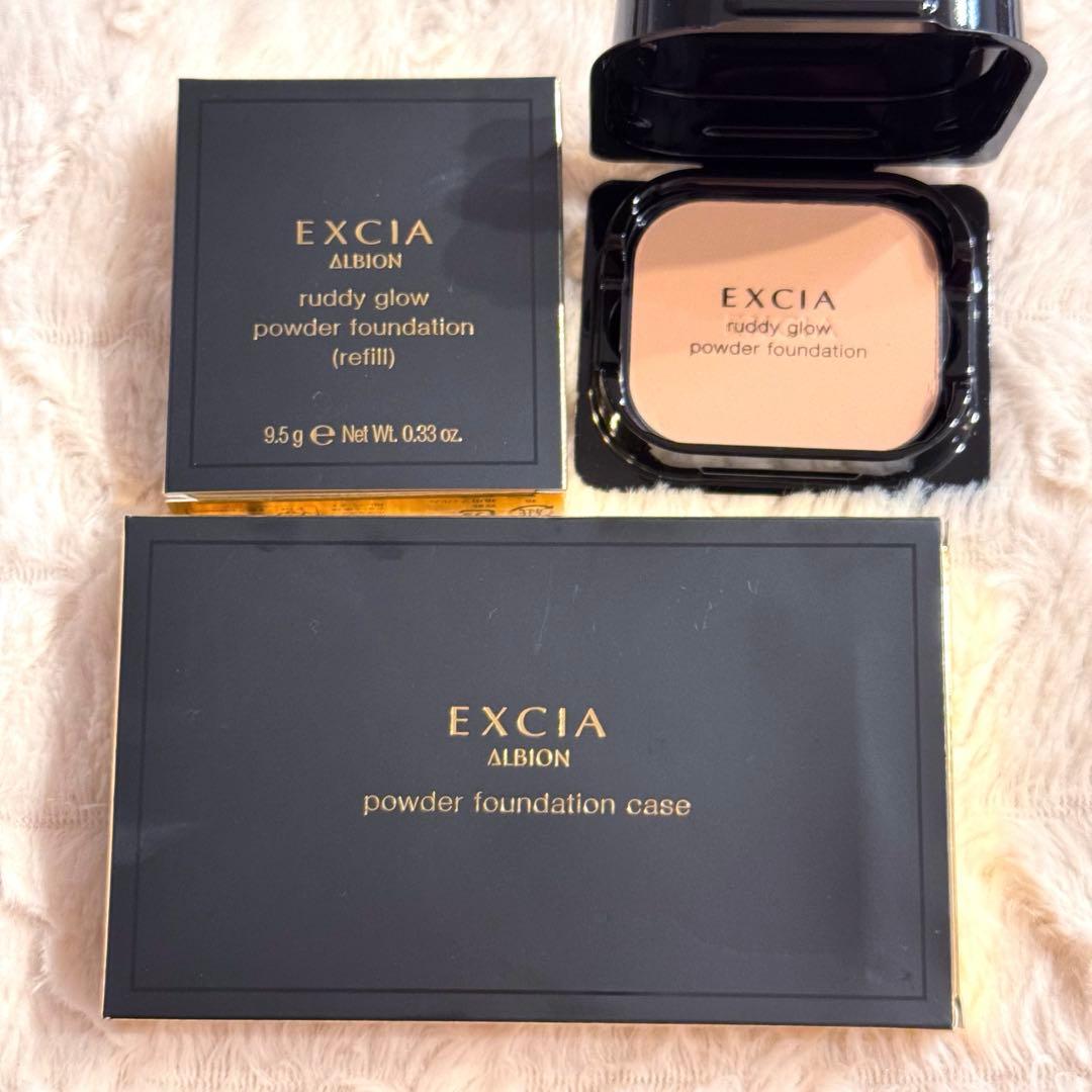 新品❗️EXCIA ラディグロウ パウダーファンデーション PK301 ケース付き