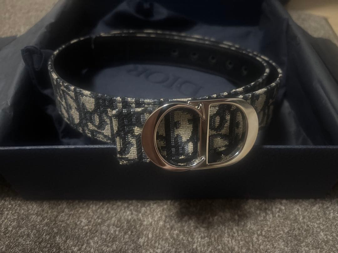 Dior ネイビーベルト クリスチャン・ディオール エンブロイダリー ベルト ネイビー 75 CD