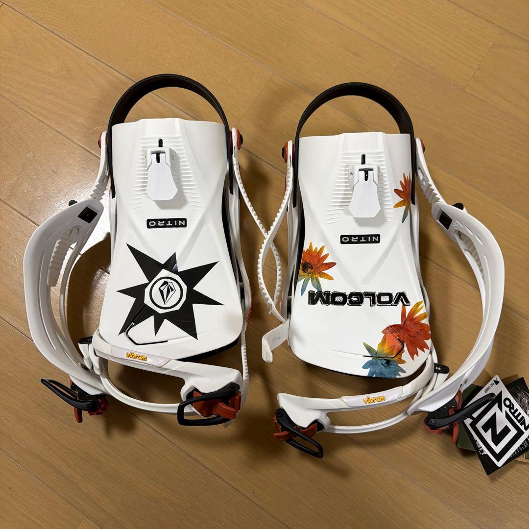 VOLCOM✖️NITRO バインディング