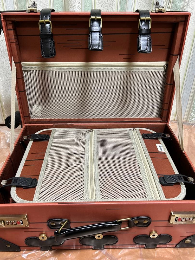 非売品】鬼滅の刃＊背負い箱風＊キャリーケース＊スーツケース＊