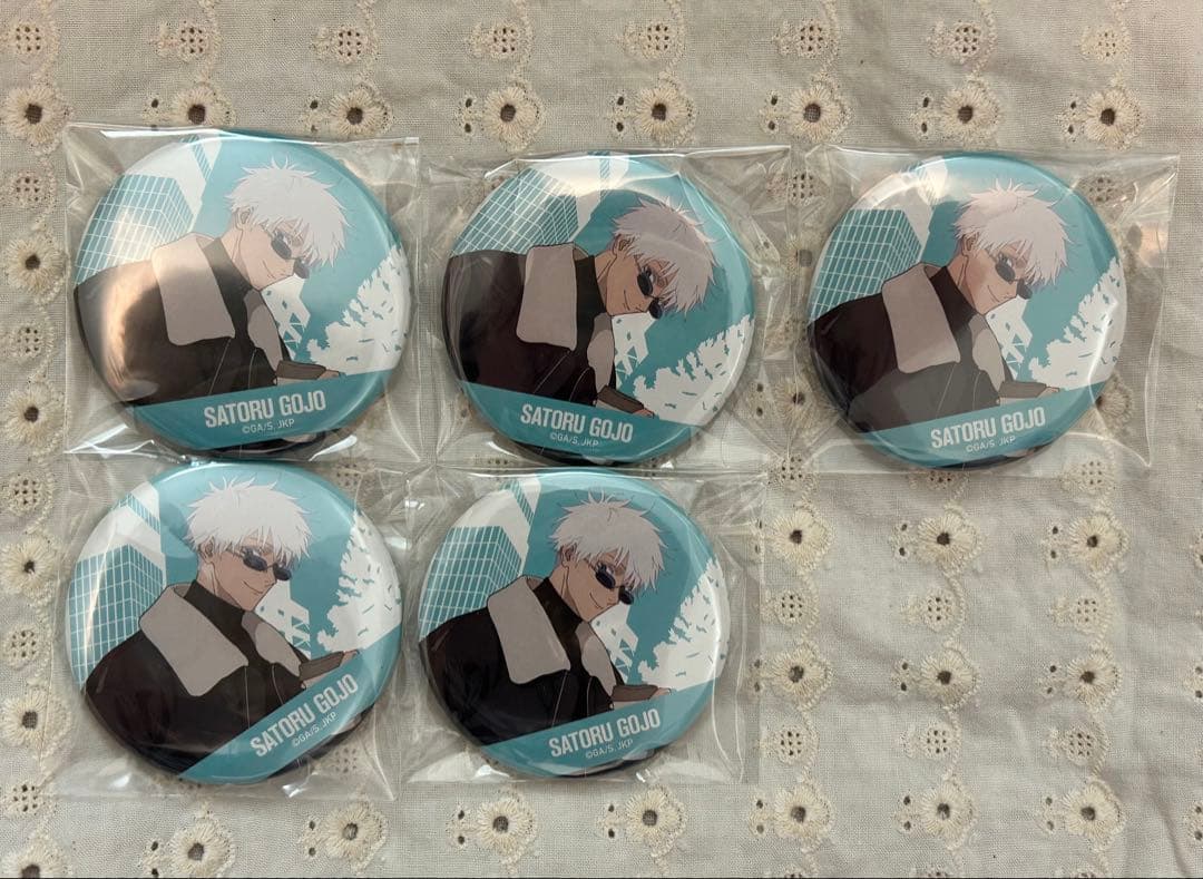 呪術廻戦 呪術廻戦カフェ 缶バッジ 五条悟 - メルカリ