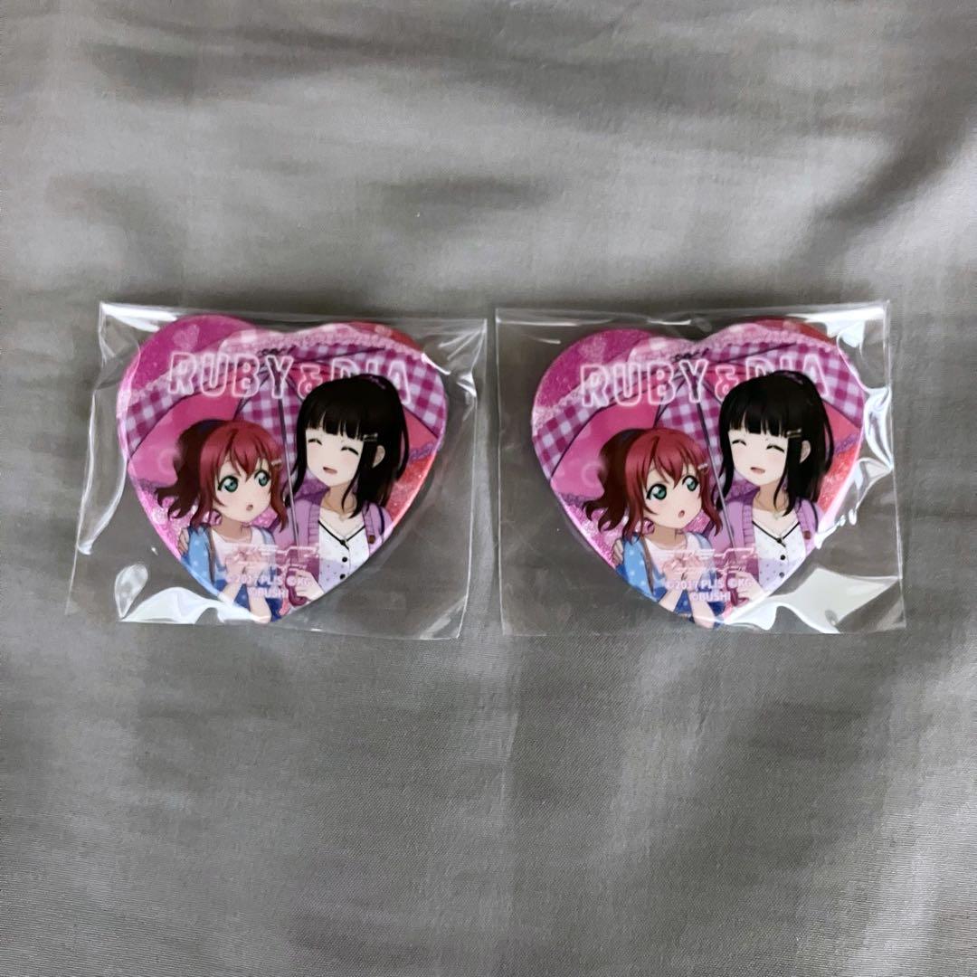 黒澤ダイヤ 黒澤ルビィ 缶バッジ ペアイラスト - メルカリ