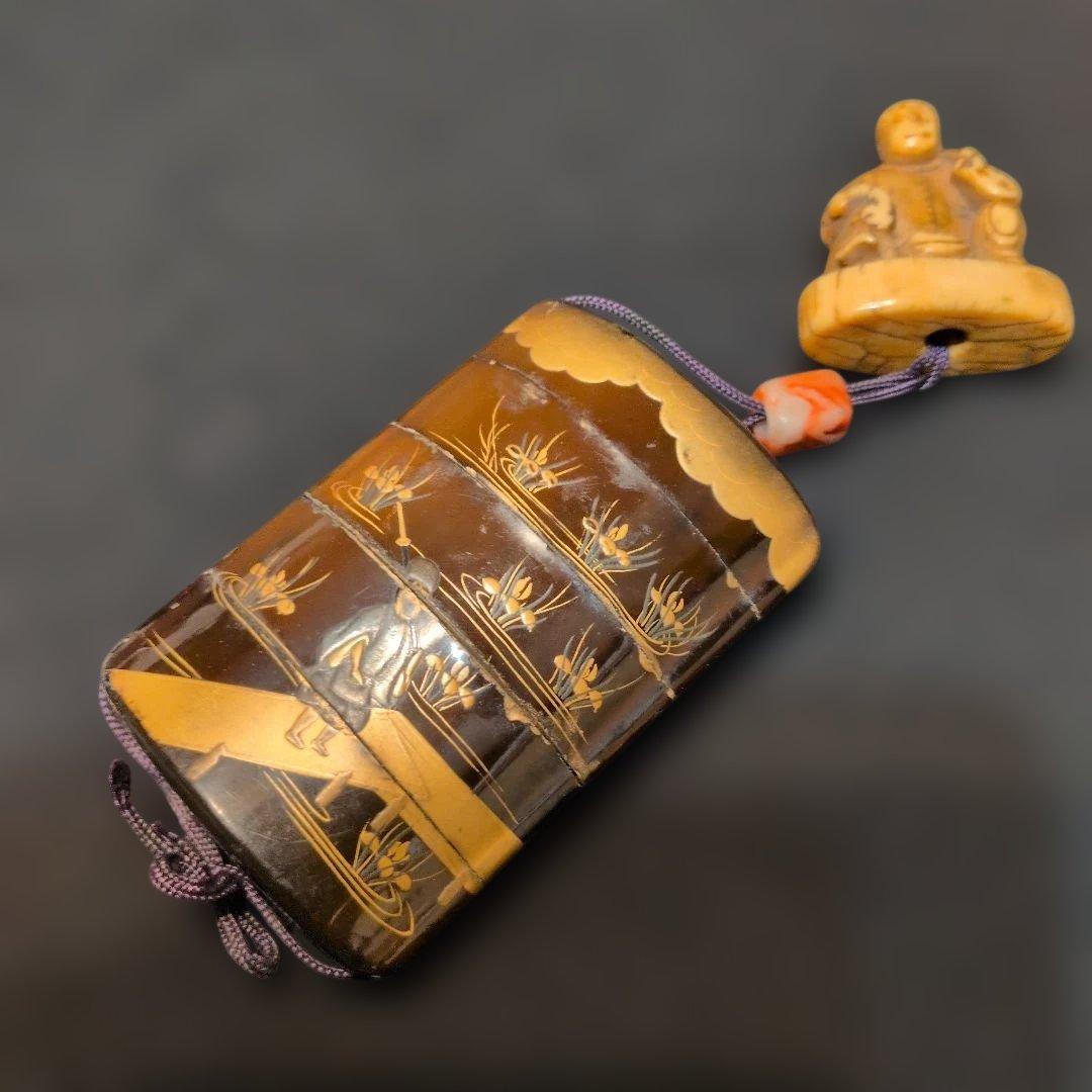 金蒔絵　印籠　人物根付
