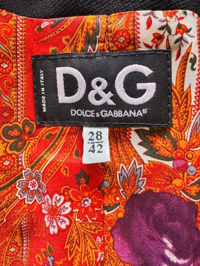 D&G】スーツ ジャケットパンツスーツ 42サイズ 24時間以内発送 - メルカリ
