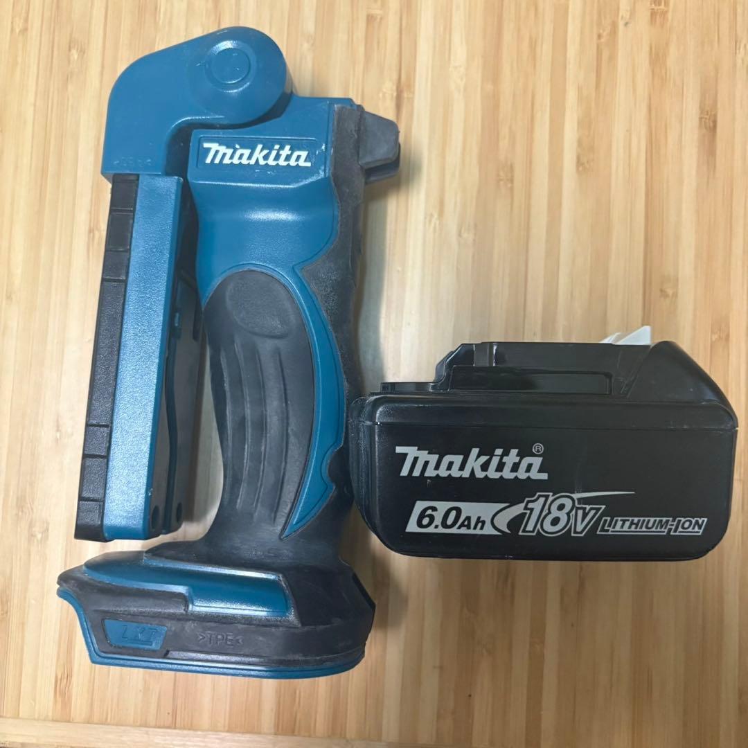 Makita ML801 ハンディライト 6.0Ah 18V