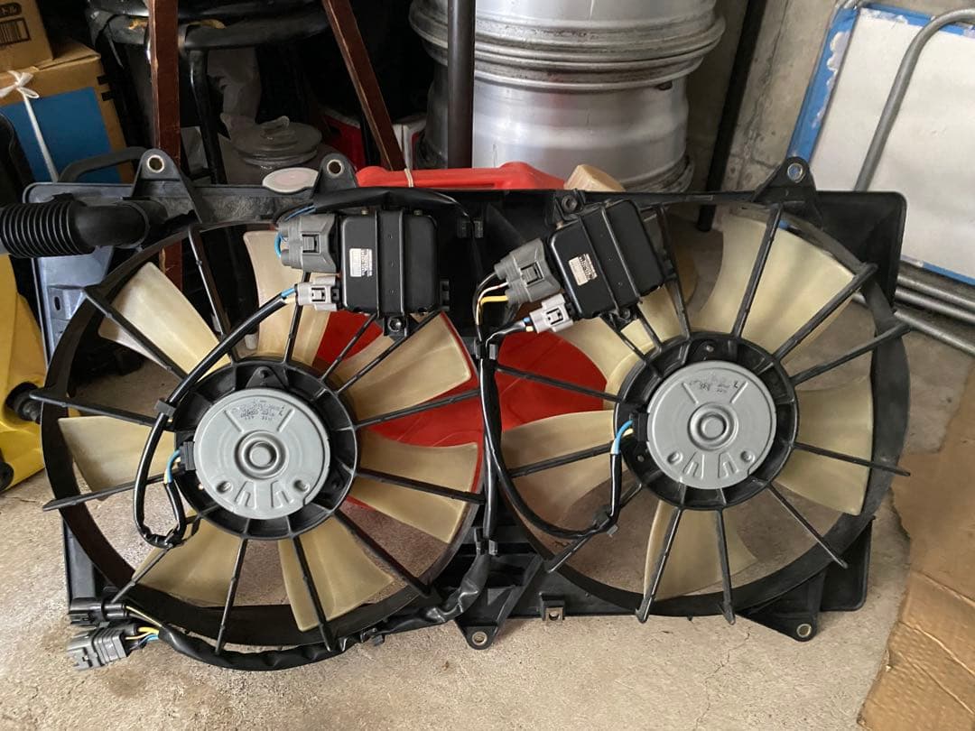 JZS161 16アリスト 純正電動ファン 2JZ-GTE ターボ 用