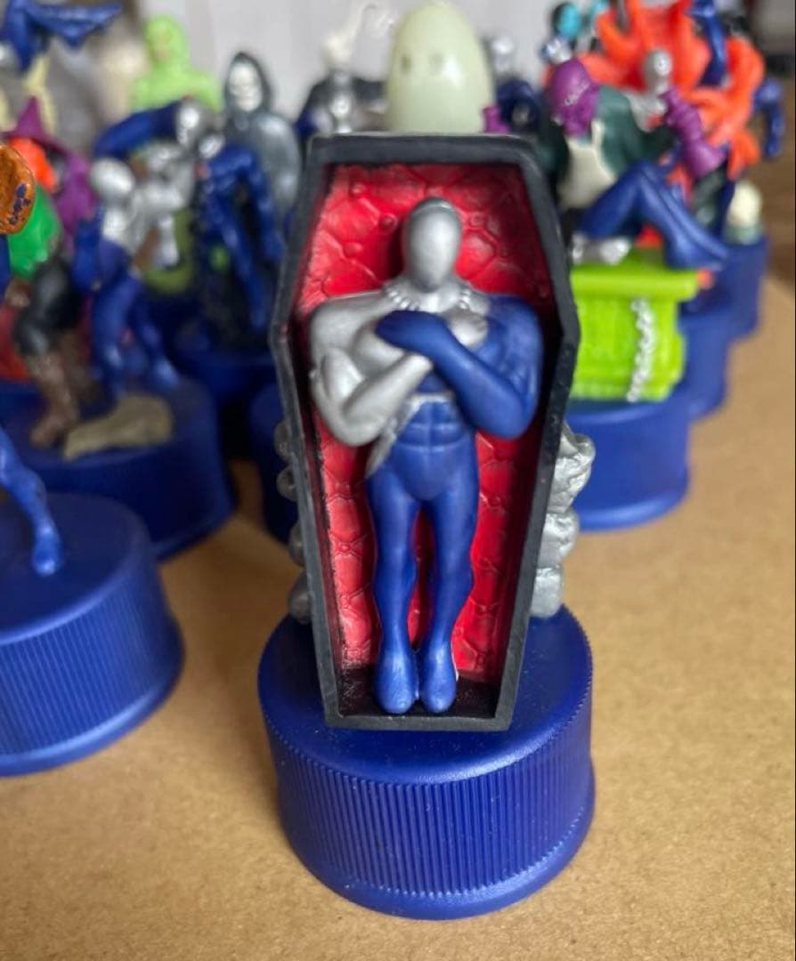 ペプシマン ボトルキャップ レアあり(赤コフィン入) 送料込 - メルカリ