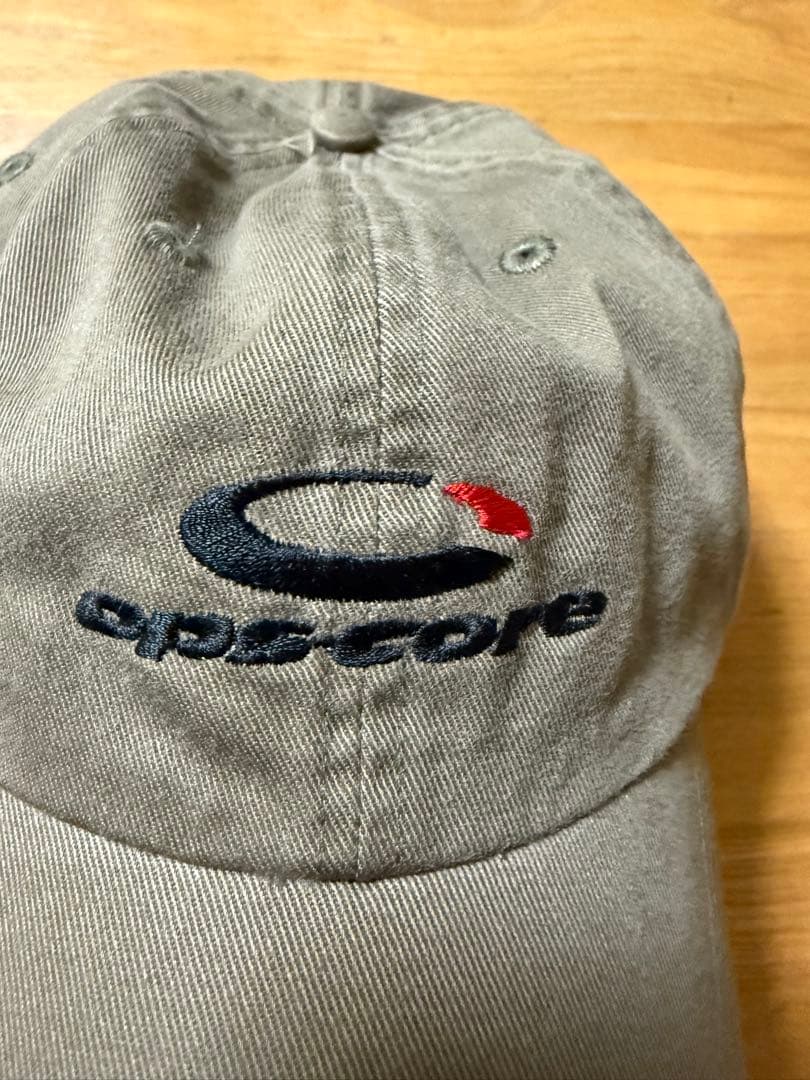 希少 OPS-CORE キャップ