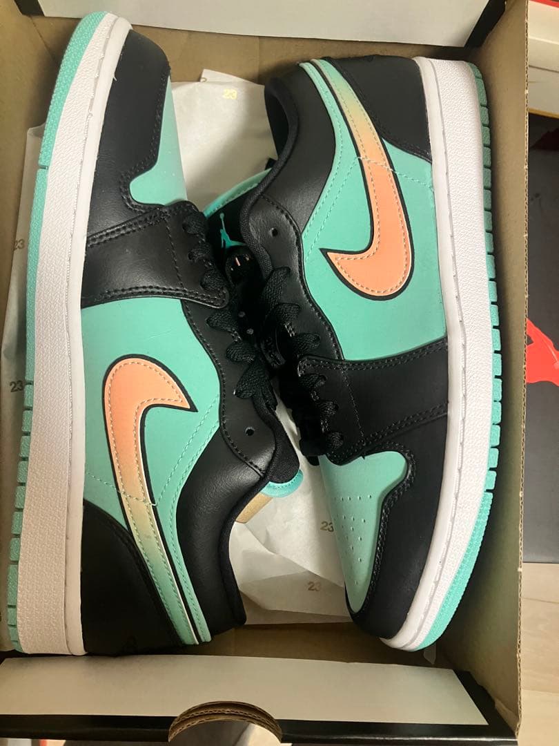 靴 jordan1 low